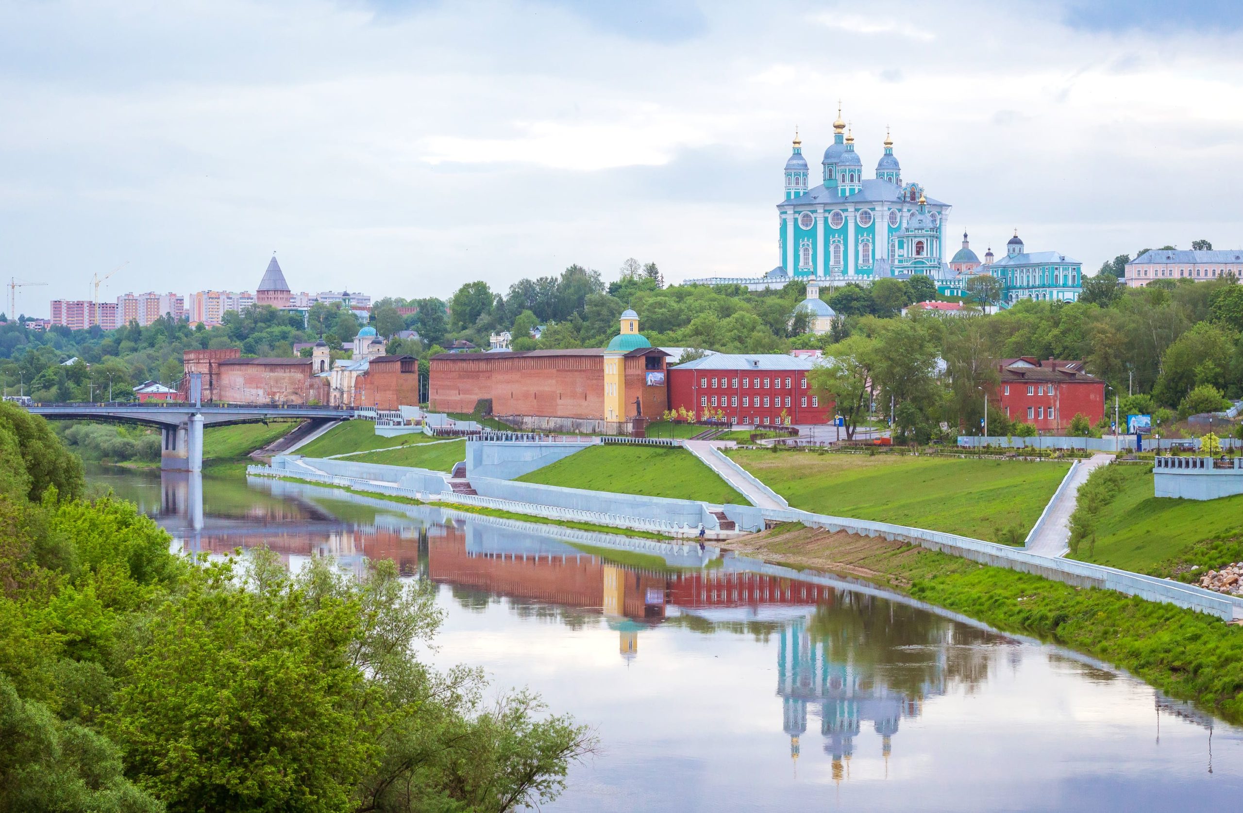 В смоленске лагуна мебель